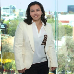 Dr. Elsy Montufar | Plastic Surgery Surgeon in Tijuana, Mexico