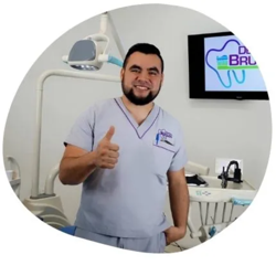 Dr. Luis Obeso