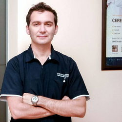 Erdem Ozdemir – Dentist in Antalya Turkey