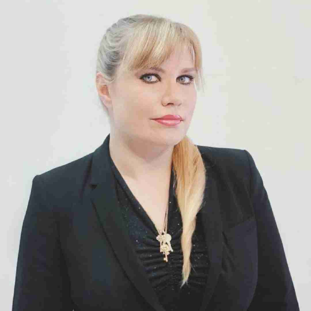 Prof. Dra. Yuliya Vladimirovna Nikonova