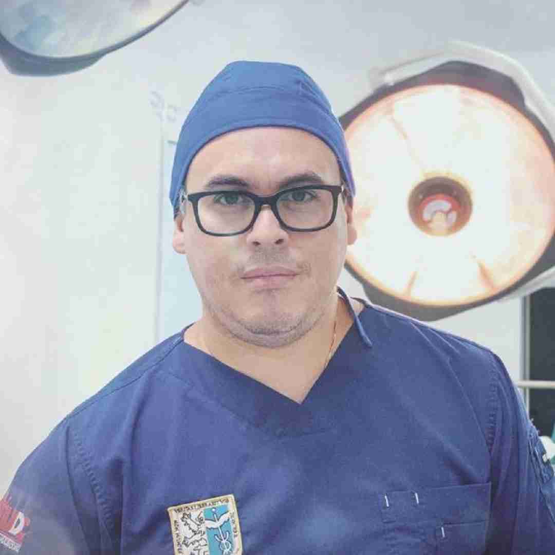 Dr. Luis Alberto Armendariz Cesena