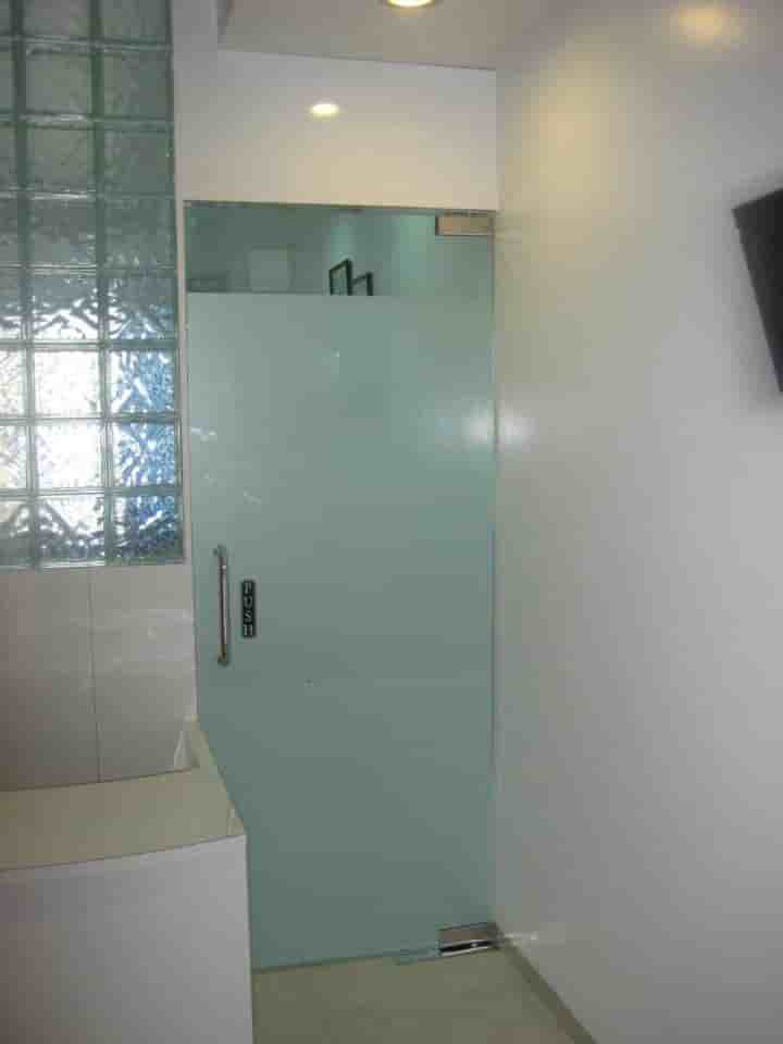 Verified Patient Reviews of Dentovationzz Dental Centre in Pune, India Slider image 6