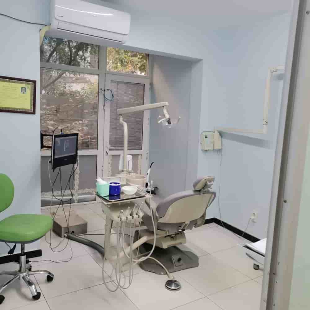 Uzmanlar Dental Clinic Reviews in Istanbul, Turkey Slider image 5