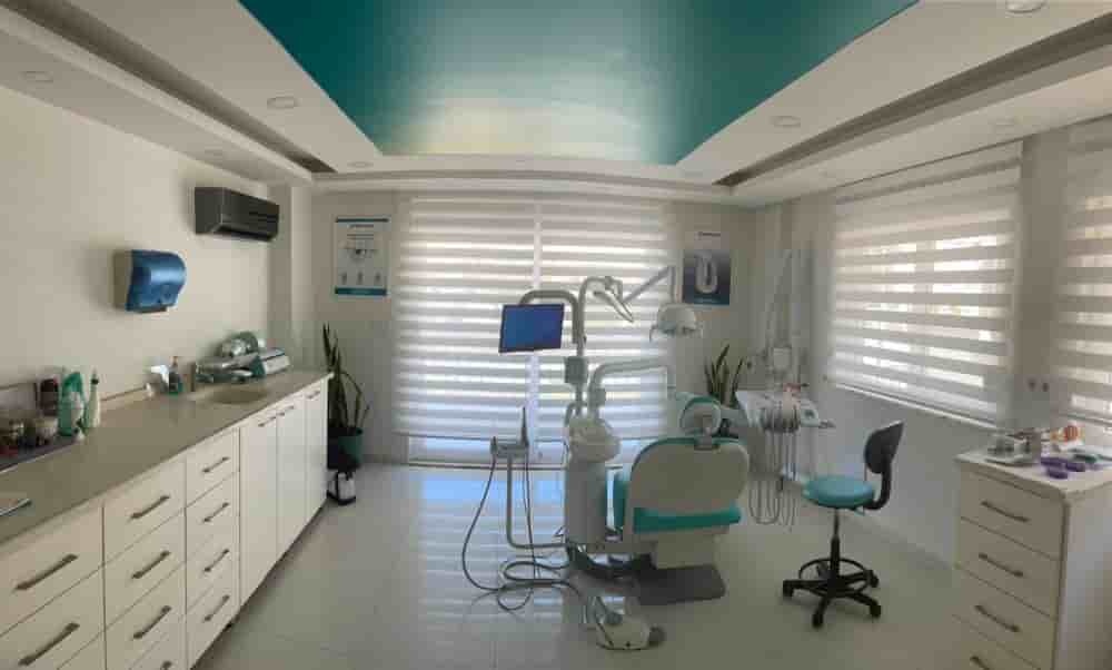 Side Smile Dental Clinic Reviews in Antalya, Turkey Slider image 6