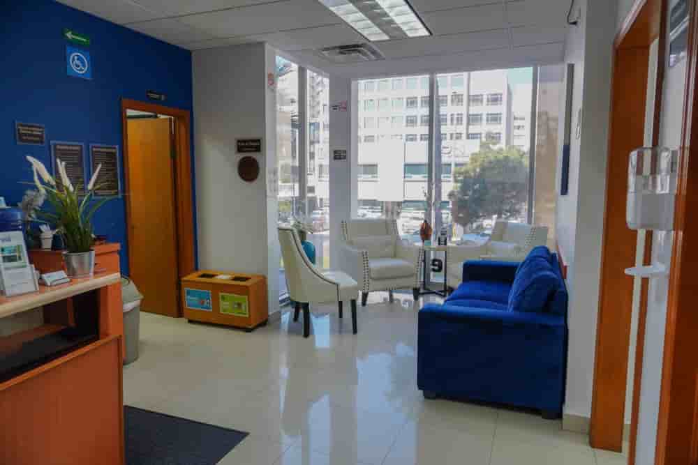 Advance Health Medical Center Reviews in Tijuana, Mexico Slider image 3