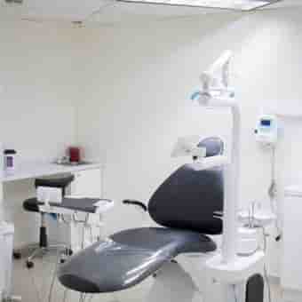 Guadalajara Dental Clinic in Los Algodones, Mexico Reviews From Dental Work Patients Slider image 5