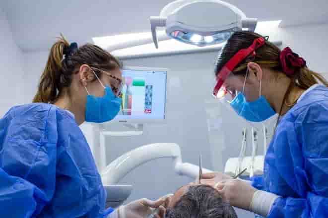 DCA Dental Center Albania Reviews From Dental Work Patients in Tirana Slider image 6