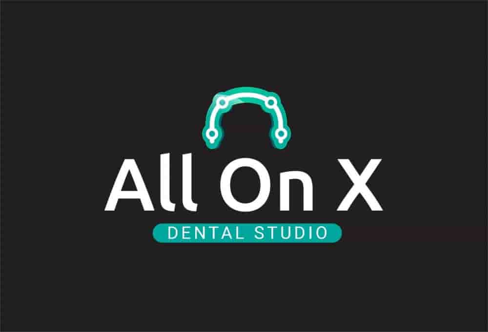 All on X Dental Studio in Los Aglodones Mexico Reviews From Dental Treatment Patients Slider image 1