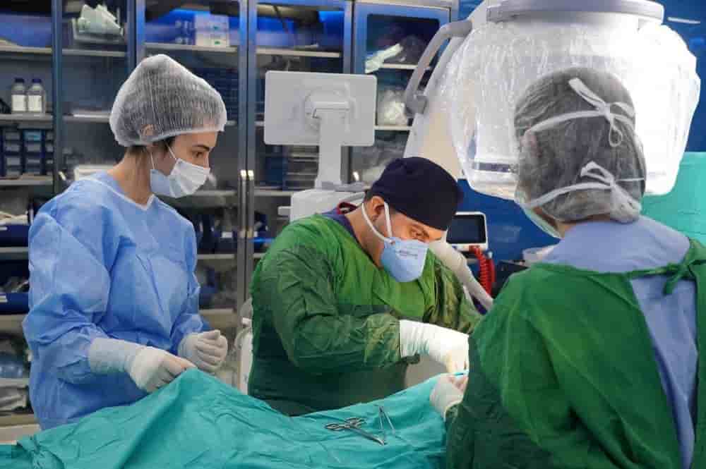 Onvural Orthopedics Reviews in Izmir, Turkey Slider image 6