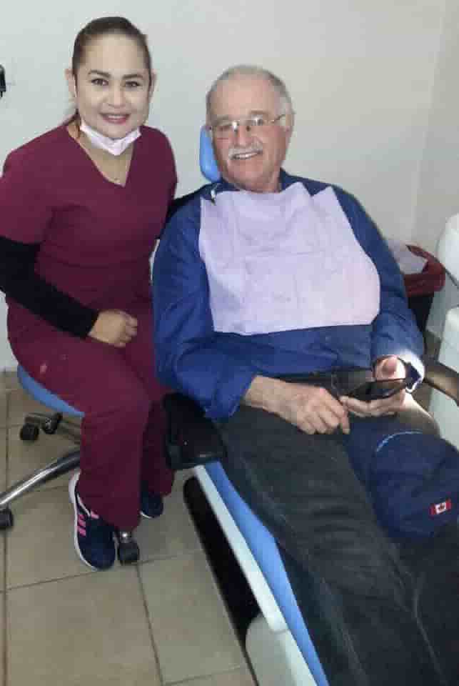 DDS Cinthya Garcia in Los Algodones, Mexico Dentist Reviews of Real Dental Patients Slider image 2