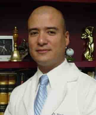 Knee and Hip Clinic in Nuevo Laredo, Mexico Reviews from orthopedic surgery patients Slider image 9