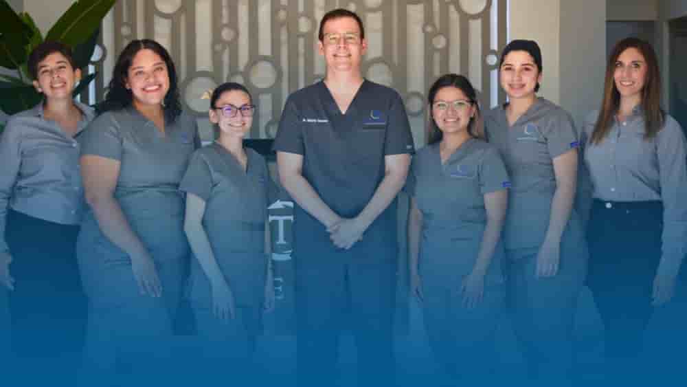Timeless Hair & Skin Medcenter in Mexicali, Mexico Reviews from Real Patients Slider image 1