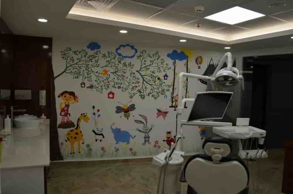 EMG KLiNiK Oral and Dental Health Clinic Reviews in Istanbul, Turkey Slider image 6