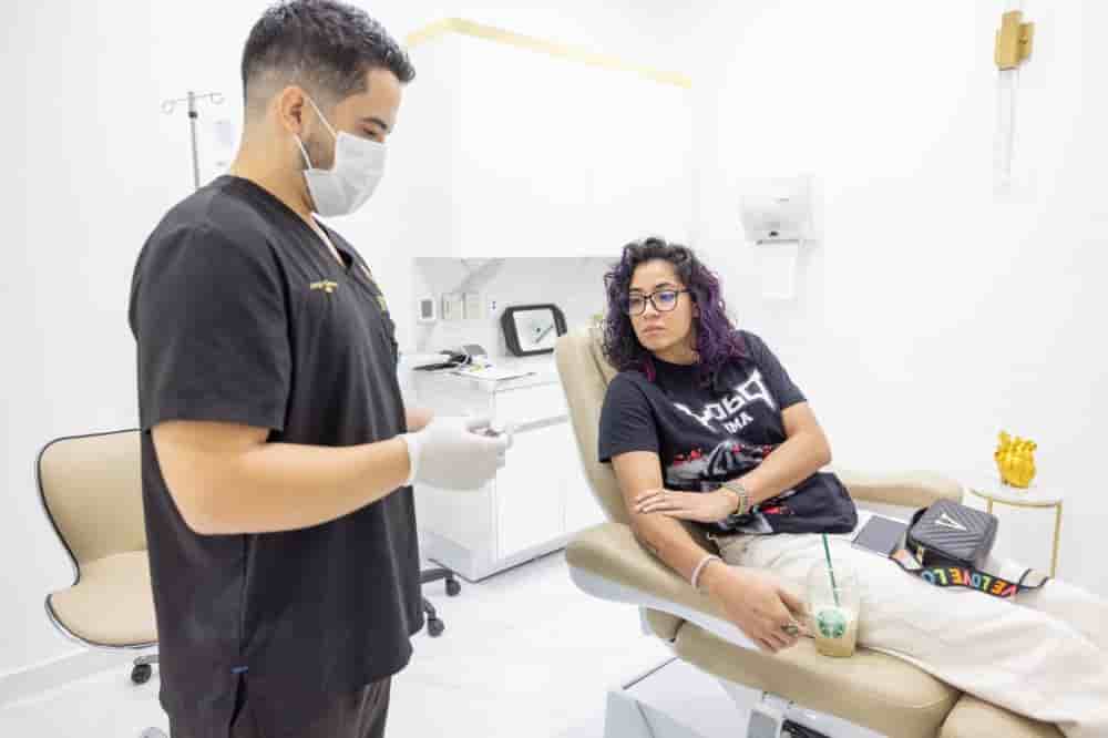 Renue Medical Centre in Puerto Vallarta,Nuevo Vallarta, Mexico Reviews from Real Patients Slider image 2