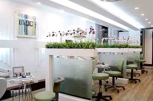 SKY Dental Clinic in Seoul, South Korea Reviews from Real Patients Slider image 4