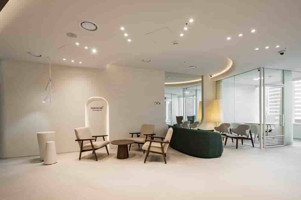 Oganacell Dermatology Jamsil Branch in Seoul, South Korea Reviews from Real Patients Slider image 5