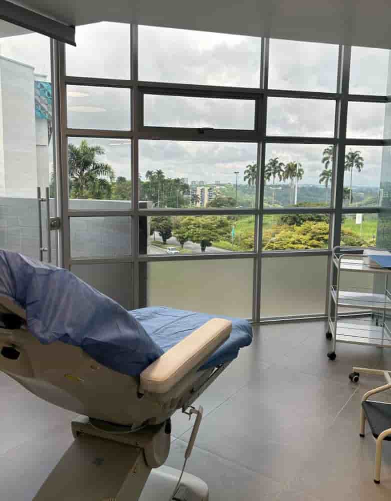 Alevy - Stem Cell Therapy and Regenerative Medicine in Medellin,Bogota,Pereira, Colombia Reviews from Real Patients Slider image 5