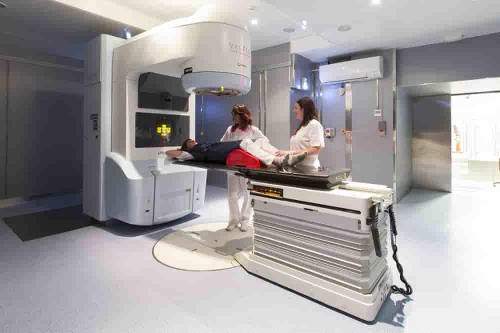 Atrys Oncology by IMOR and IOA in Barcelona, Spain Reviews from Real Patients Slider image 3