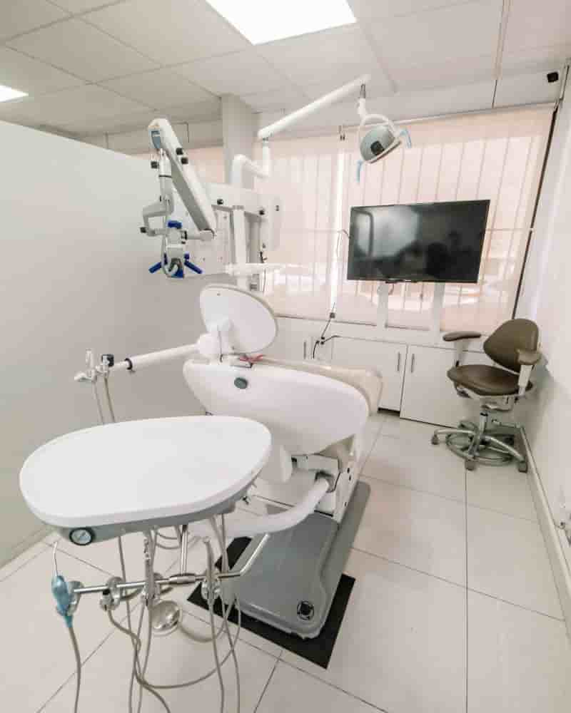 Teethsavers Dental Clinic in Tijuana, Mexico Reviews from Real Patients Slider image 5