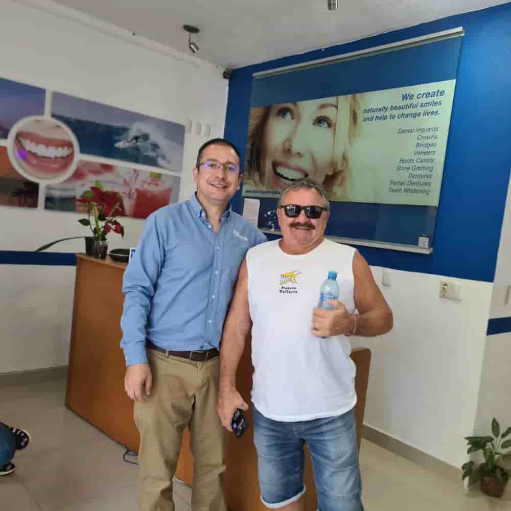 International Dental Center in Puerto Vallarta, Mexico Reviews from Real Patients Slider image 1