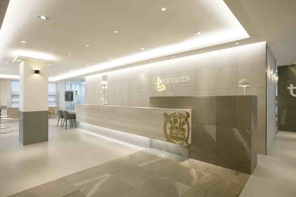 Seoul Today Dental Clinic in Seoul, South Korea Reviews from Real Patients Slider image 1