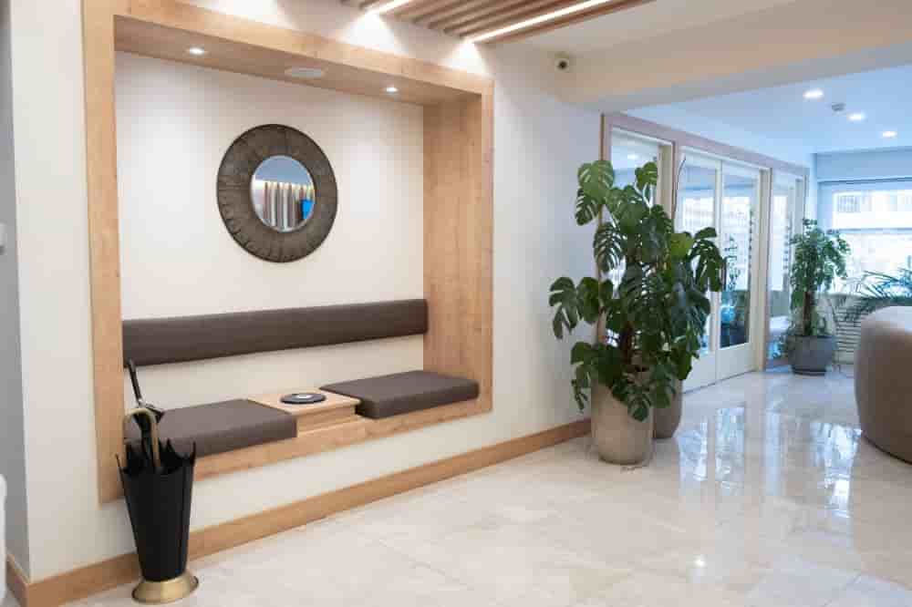 YEG Clinic in Istanbul, Turkey Reviews from Real Patients Slider image 2