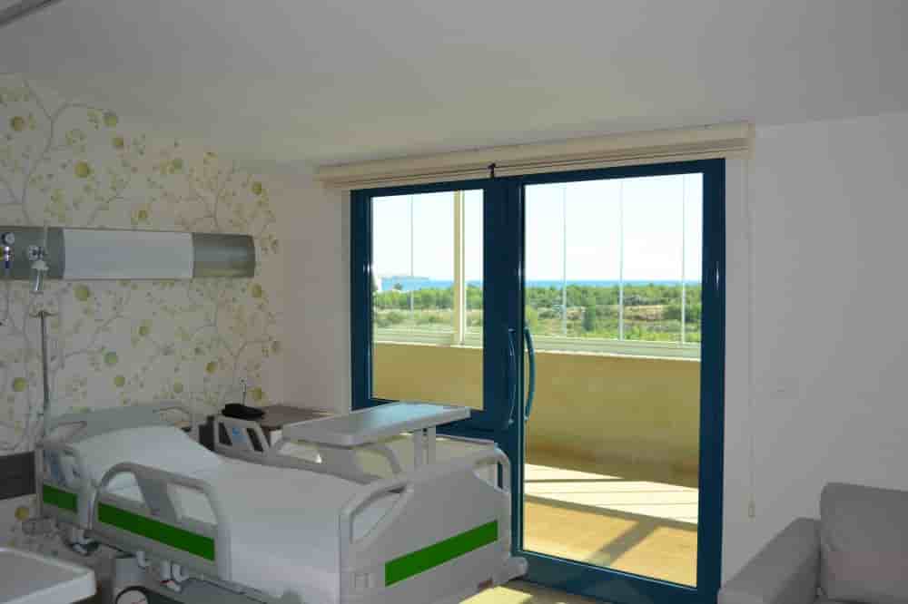 Private Olimpos Hospital in Antalya, Turkey Reviews from Real Patients Slider image 9
