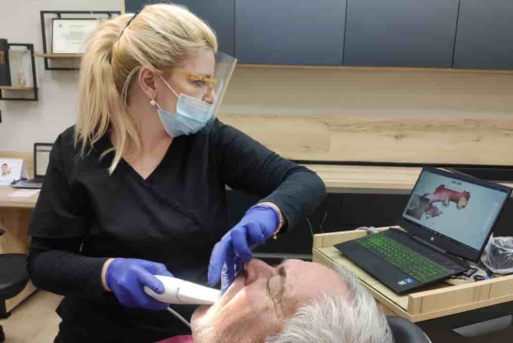 Dr. Boneva Dentist in Varna, Bulgaria Reviews from Real Patients Slider image 6
