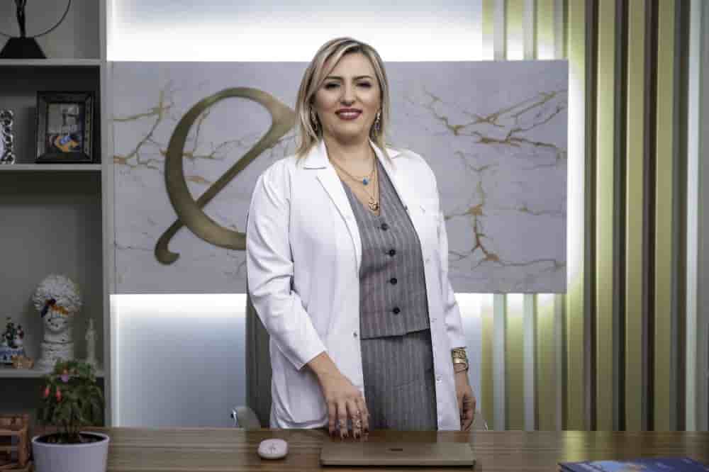 Dr. Esra Cabuk Comert Clinic in Ankara, Turkey Reviews from Real Patients Slider image 3