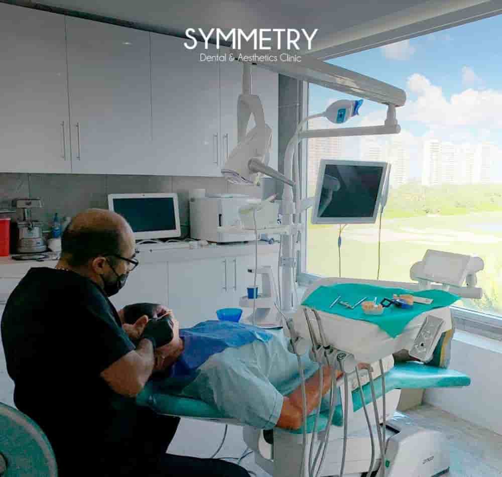 Symmetry Clinics in Cancun, Mexico Reviews from Real Patients Slider image 1