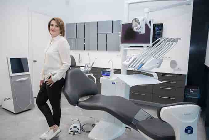 Ebru Ersan Dental Solutions in Istanbul, Turkey Reviews from Real Patients Slider image 6