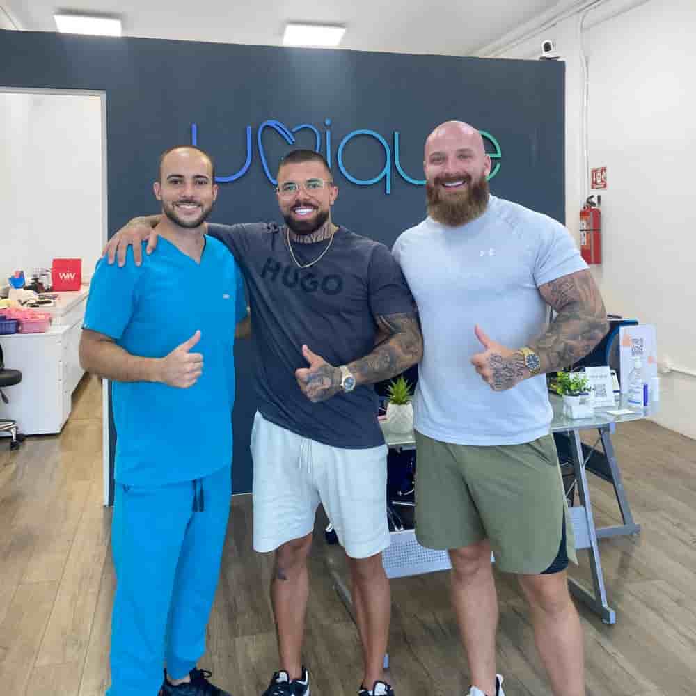 Unique Dental Clinic in Cancun, Mexico Reviews from Real Patients Slider image 8