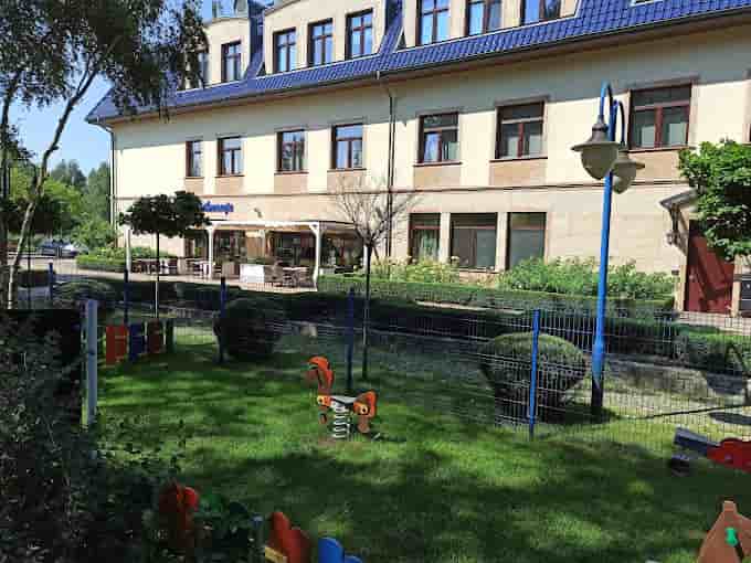 Medincus in Warsaw, Poland Reviews from Real Patients Slider image 5