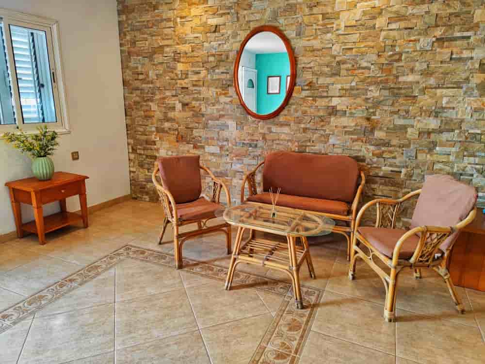 Revelia Recovery Center in Tenerife, Spain Reviews from Real Patients Slider image 5