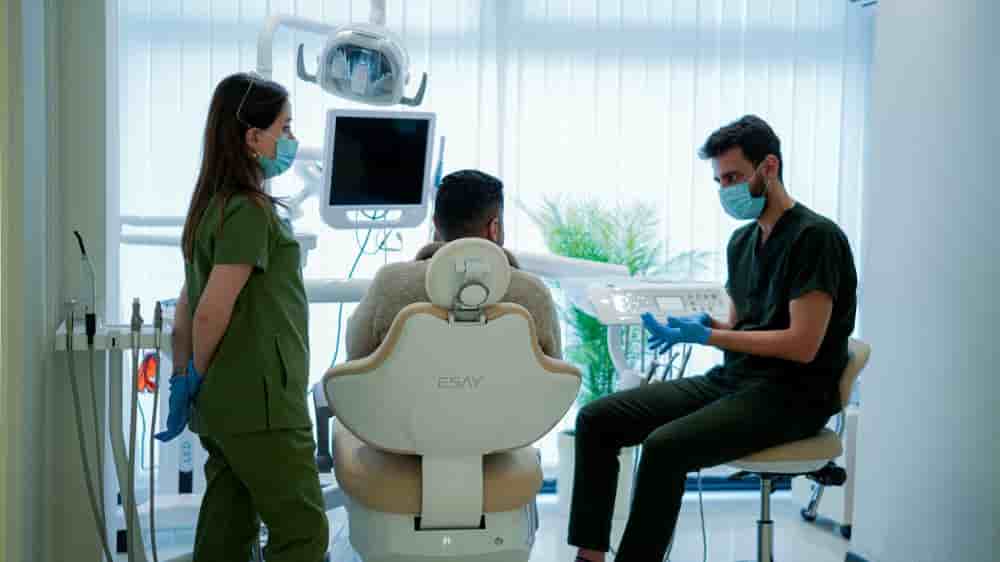 Verified Patient Reviews of Dentaray Clinic: luxury Dental Clinic in Istanbul in Istanbul, Turkey Slider image 7