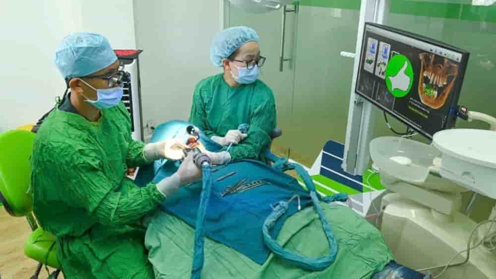 Verified Patient Reviews of Da Nang Implant Dental Clinic in Vietnam in Danang, Vietnam Slider image 4