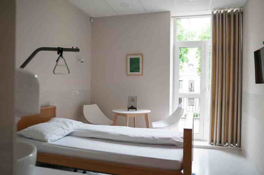 Verified Patient Reviews of Baltic Health and Beauty Clinic in Vilnius, Lithuania Slider image 3