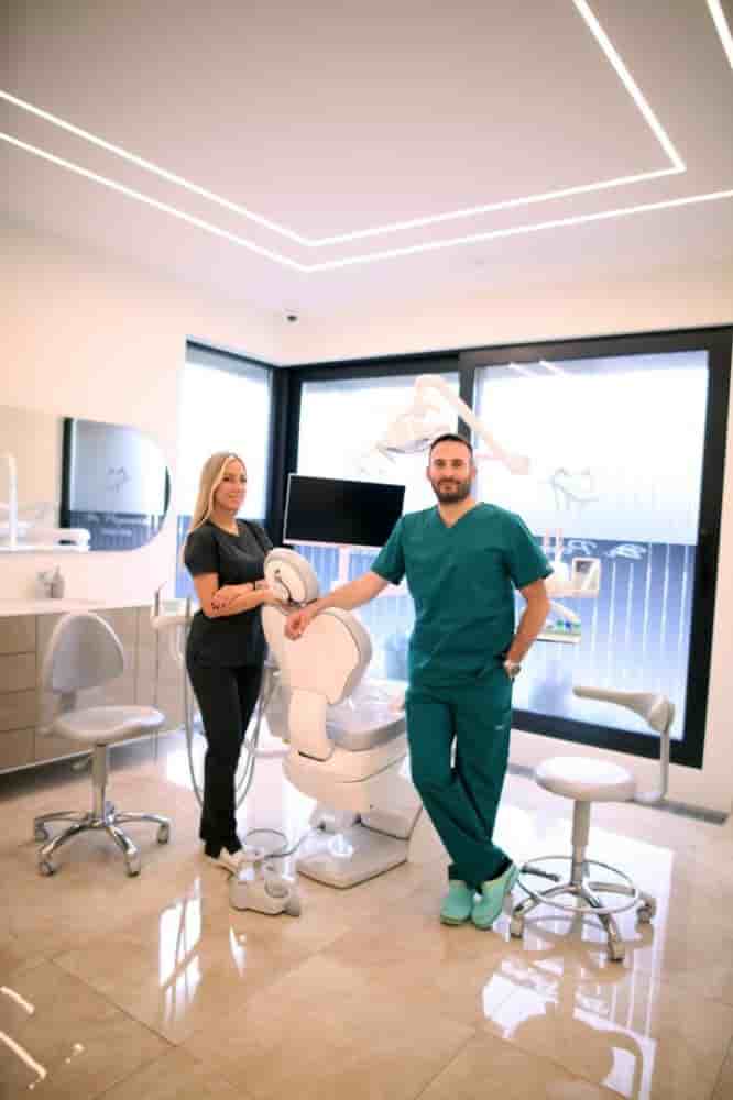 Dental Clinic Dr Popovic in Belgrade, Serbia Reviews From Tooth Patients Slider image 6