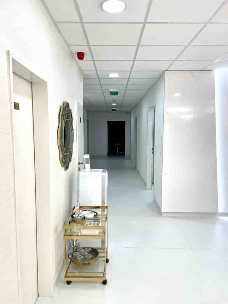 Verified Patient Reviews of New Beauty Medical Aesthetic and Anti-aging Center in Budapest, Hungary Slider image 3