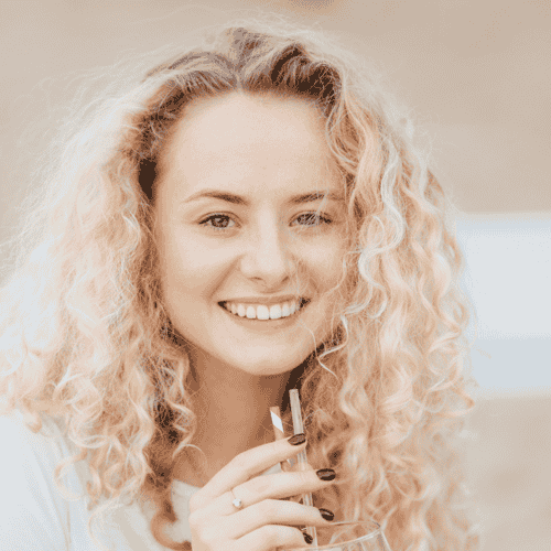 Dental Veneers Package by Quality International Dental Clinic in Tijuana, Mexico