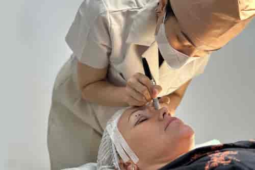 Cocoon's Blepharoplasty (Upper and Lower Blepharoplasty/Eyelid Surgery)