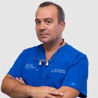 Dr. Elias Moustakis