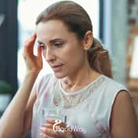 ¿Cómo funciona la terapia con ibogaína como tratamiento alternativo para la ansiedad crónica?