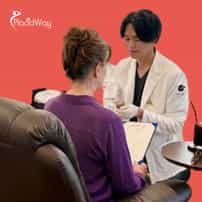 How Laura Bennett Found Relief through Stem Cell Therapy for Knee Pain in Osaka, Japan by Cell Grand Clinic