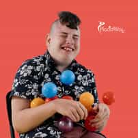 Connecting the Dots: How Harry from the UK Improved Social Engagement Through Autism Therapy in Slovakia