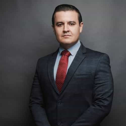 Dr. Raúl López Serna