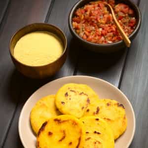 Arepas Hogao Sauce, Food in Colombia