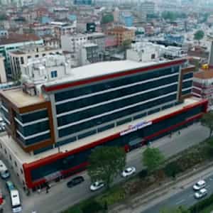 Edificio del Grupo de Salud Turan Turan