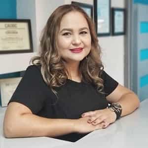 Dra. Cinthya García Acosta