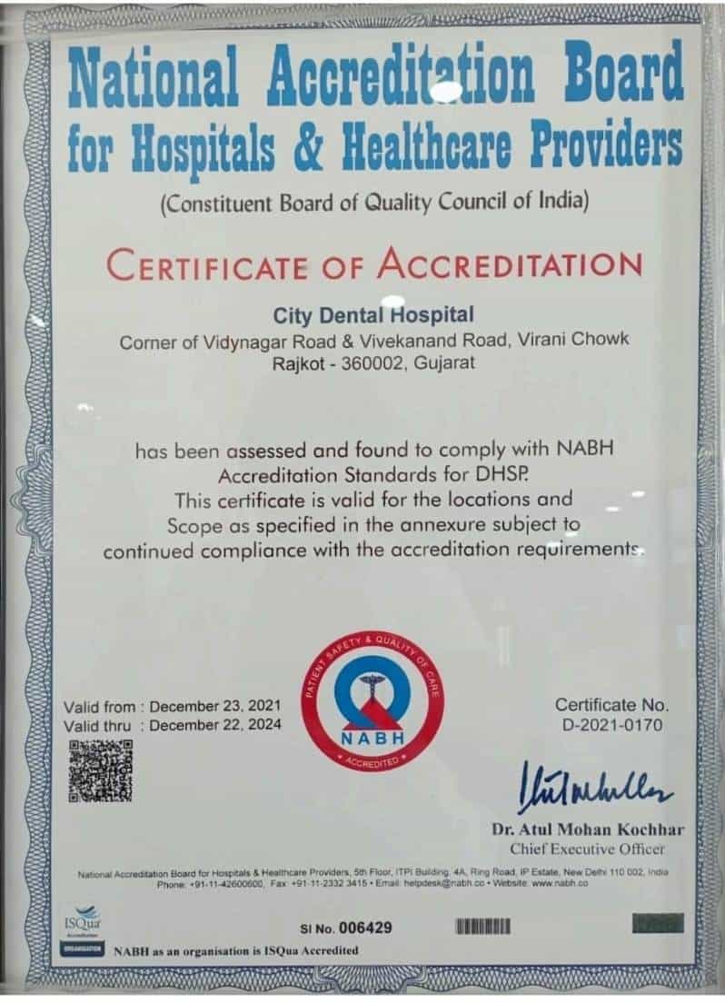 جوائز-سيتي دينتال - مستشفى راجكوت لزراعة الأسنان